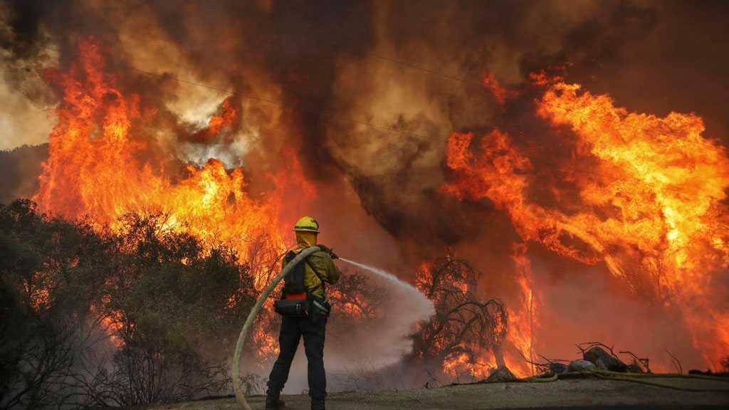 California Wildfire: Dozens Trapped, Governor Declares State of Emergency