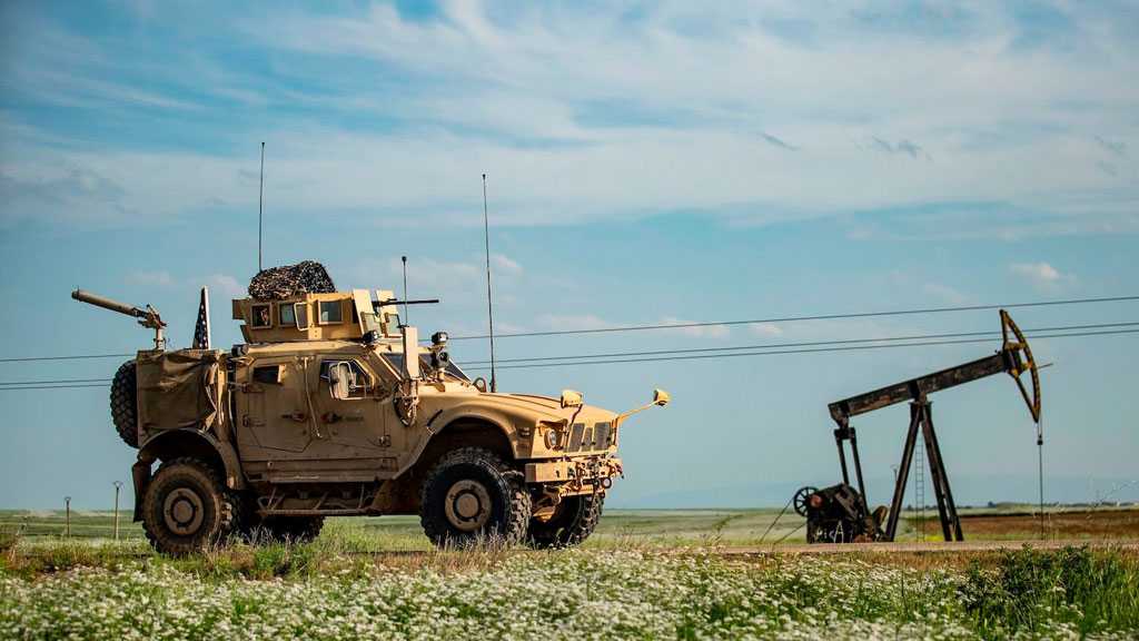 US Transports Stolen Syrian Oil, Brings in Syria’s Hasakah Military Vehicles from Iraq