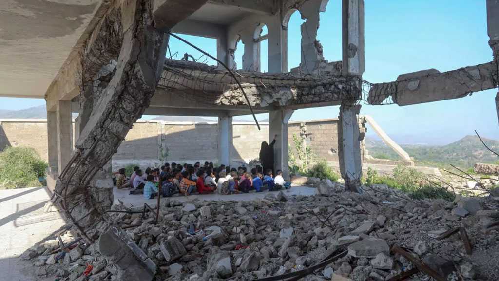 In Yemen, Children Begin Classes in the Ruins of War