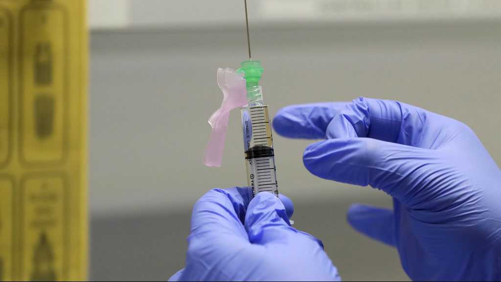 UK Backs Controversial COVID-19 Vaccine Trials That Infect Volunteers