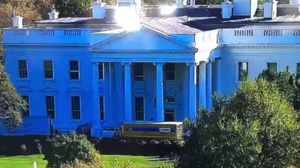 Netizens Joke “Melania Moving Out Already” as Truck Spotted Next to WH