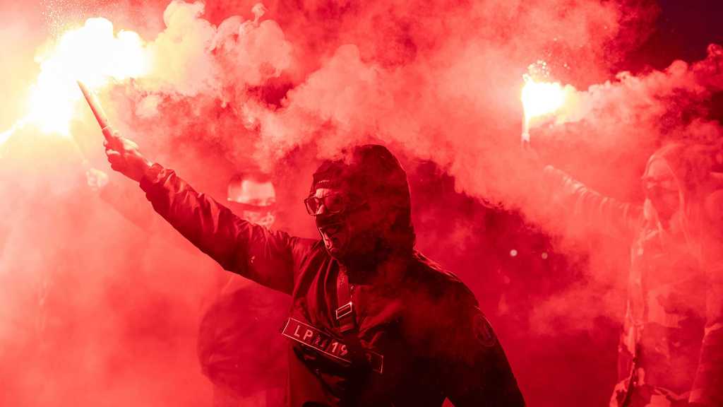 Police Arrest More than 300 after Far-Right Clashes in Warsaw