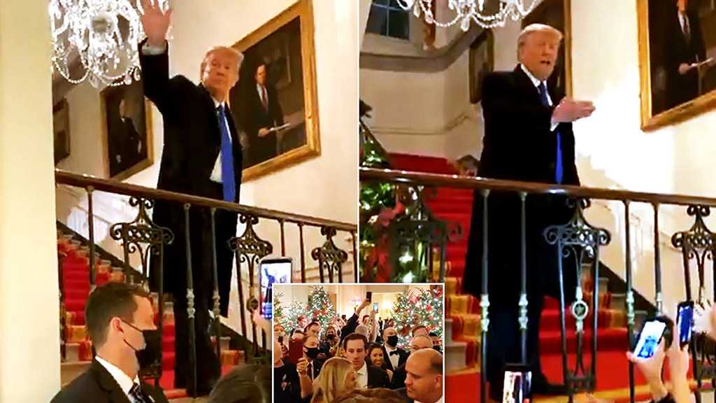 Trump Teases 2024 Run at WH Christmas Dinner Party