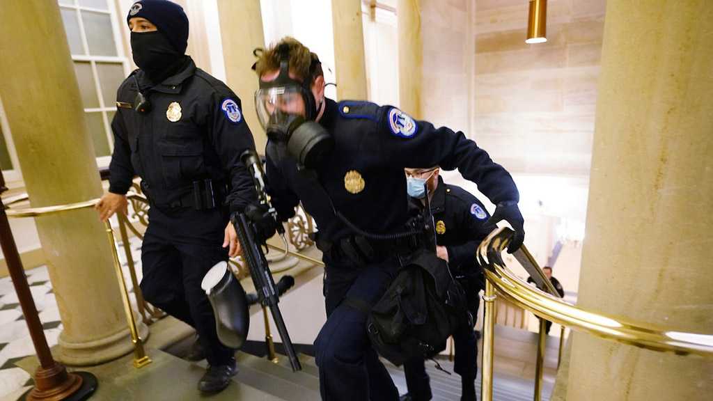 Police Officer Dies from Injuries Sustained in US Capitol Riots