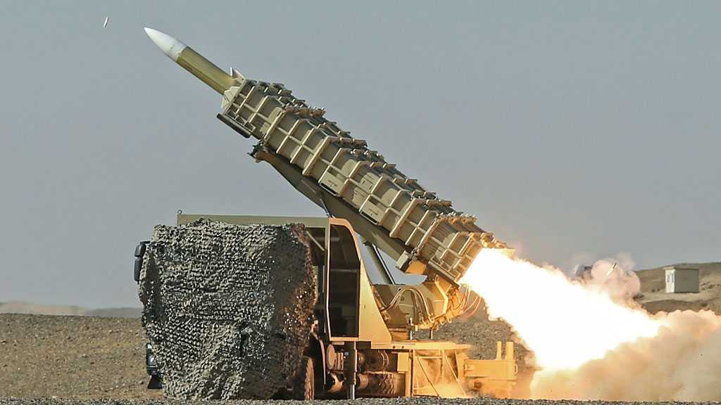 Iranian Army Tests Smart Mid-range Missile