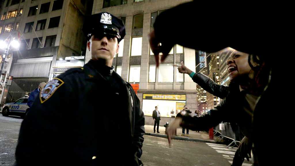Protests Erupt in NY After Jury Decides NOT to Indict Officers Involved in Black Man’s Death in Custody
