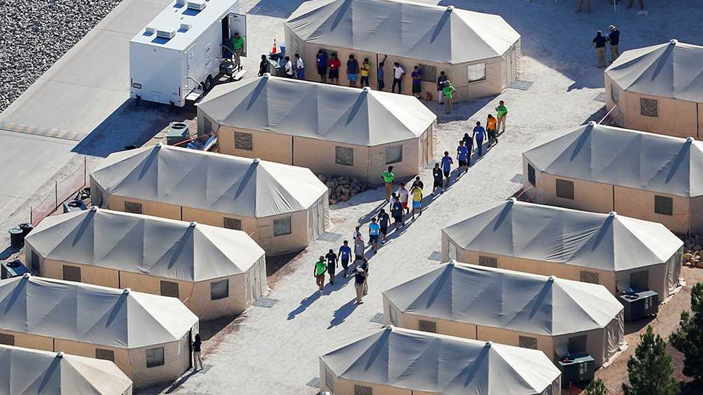 WH Mulls Opening New Tent Facility in Texas to Tackle Growing Migration
