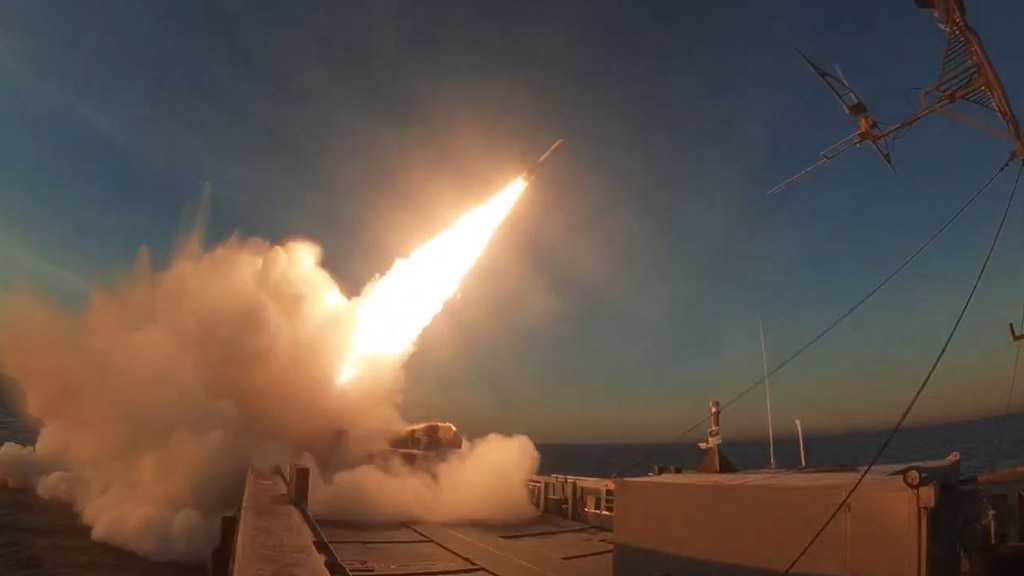 Iran’s Navy Equipped with Various Smart Missiles