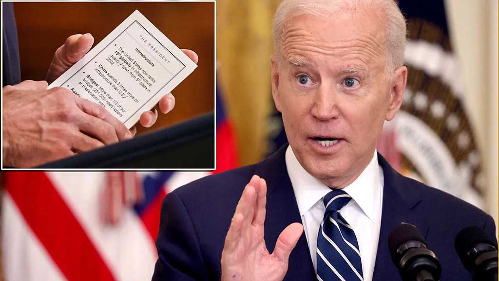 Netizens Clash as New Photos Reveal Cheat Sheets Used by Biden during Thursday Presser