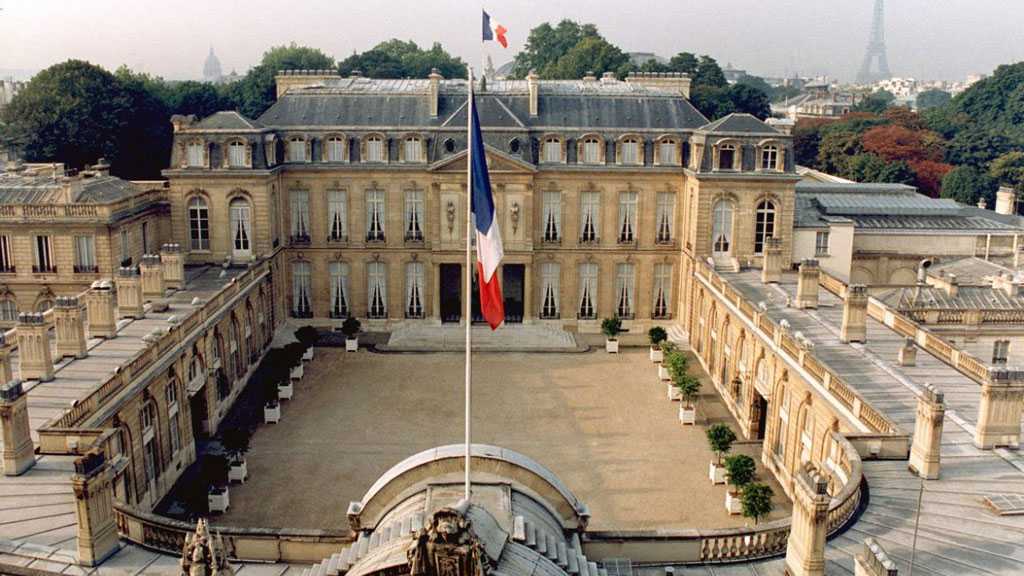 Man with Molotov Cocktail Detained for Attempting to Break into Macron’s Residence