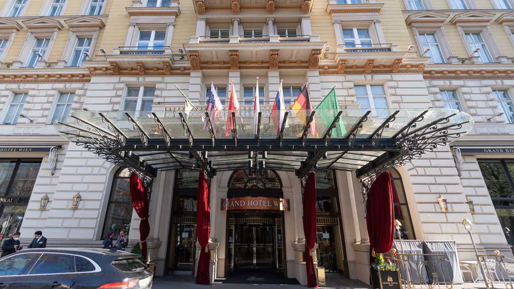 Iran Nuclear Talks Resume in Vienna
