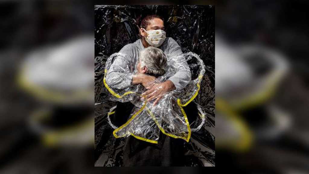 Coronavirus Hug Image Named World Press Photo of The Year