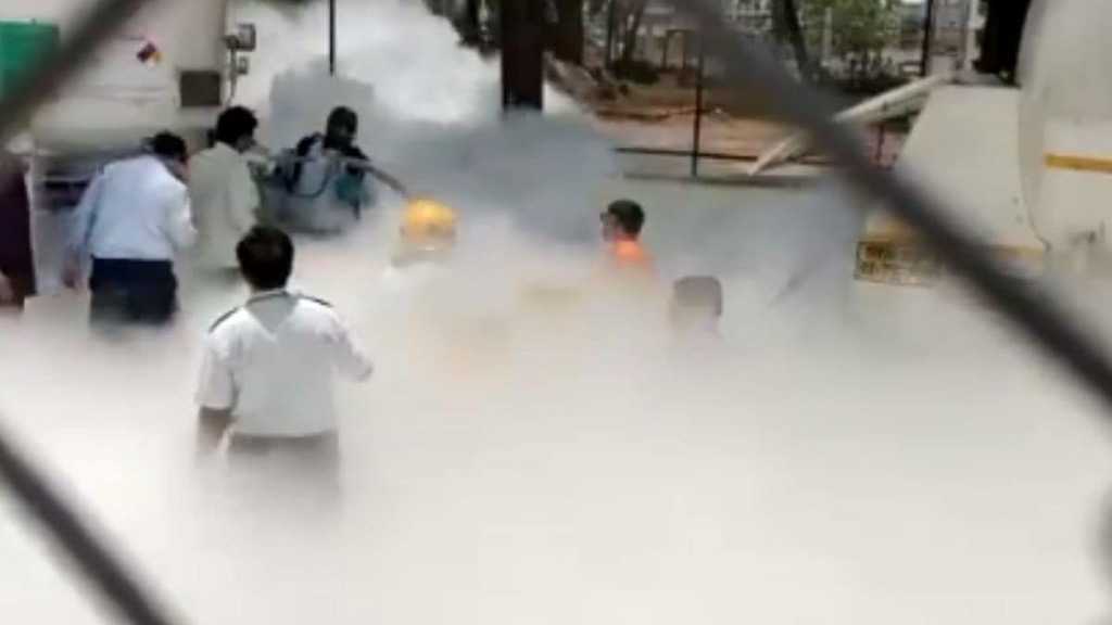 India: 22 COVID Patients Dead After Oxygen Tanker Leak in Maharashtra