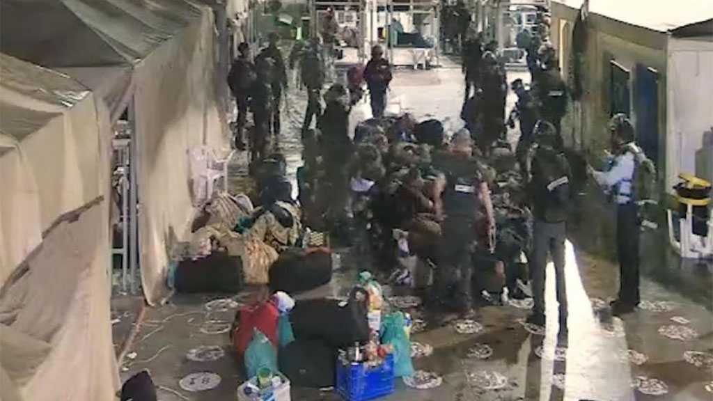 Footage Shows ‘Israeli’ Guards Assaulting Palestinian Inmates in Negev Prison