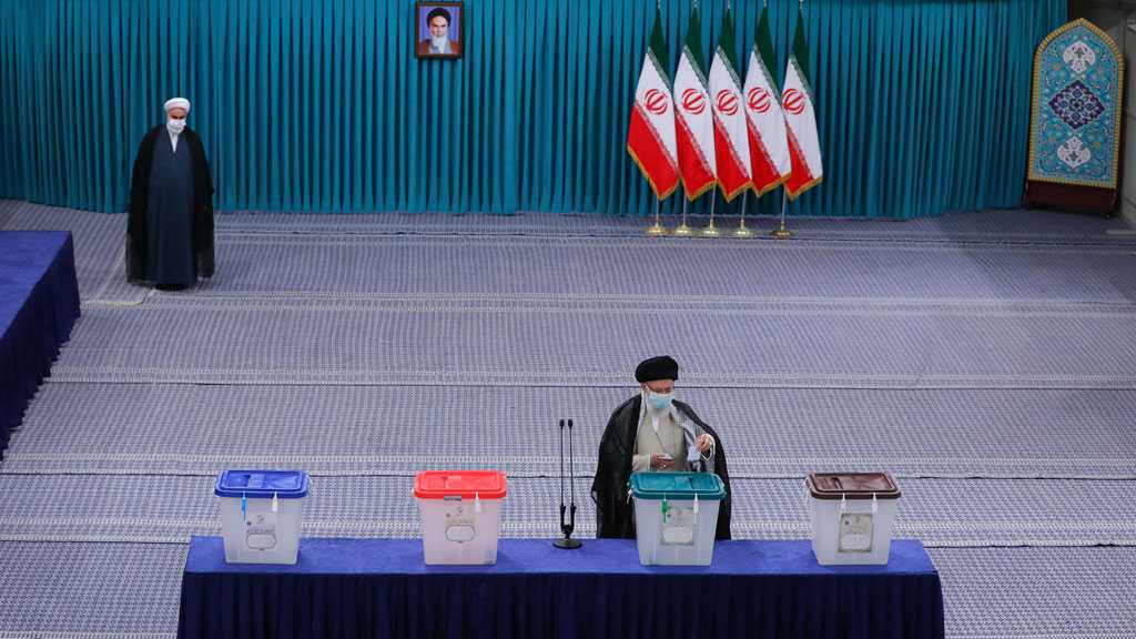 Imam Khamenei Addresses “Great Winner” Iranian Nation, Hails their Massive Turnout in the Elections