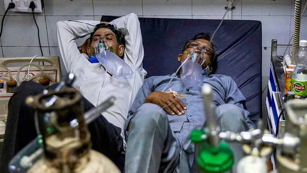 India Registers Less Than 1k New COVID-19 Deaths for the 1st Time since April