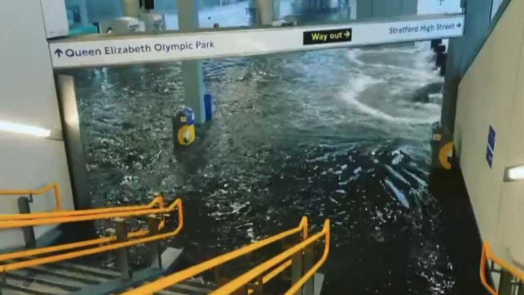Major Incident Declared at 2 London Hospitals as Emergency Departments Flooded