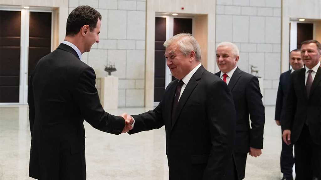 Assad Discusses With Russian Envoy Cooperation on the Return of Syrian Refugees