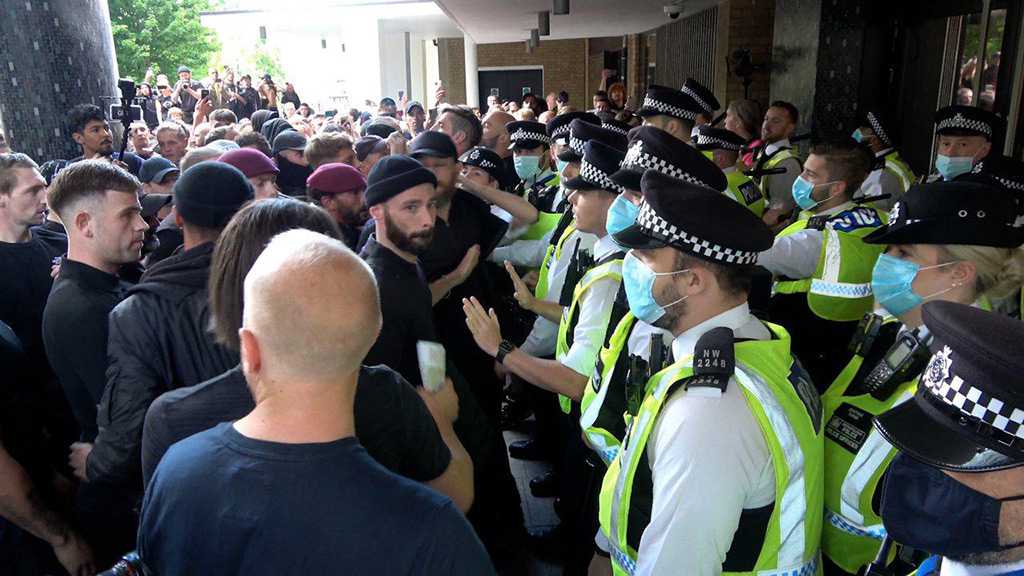 Anti-Vax Protesters Clash with Police As They Try To Storm Old BBC Studios at White City
