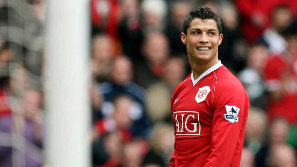 Cristiano Ronaldo to Earn at Least £50 Mln With Manchester United