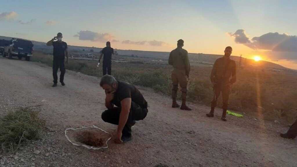 Security Failures, Sleeping Guard: How Did Six Palestinians Manage to Escape Heavily-guarded ‘Israeli’ Jail?
