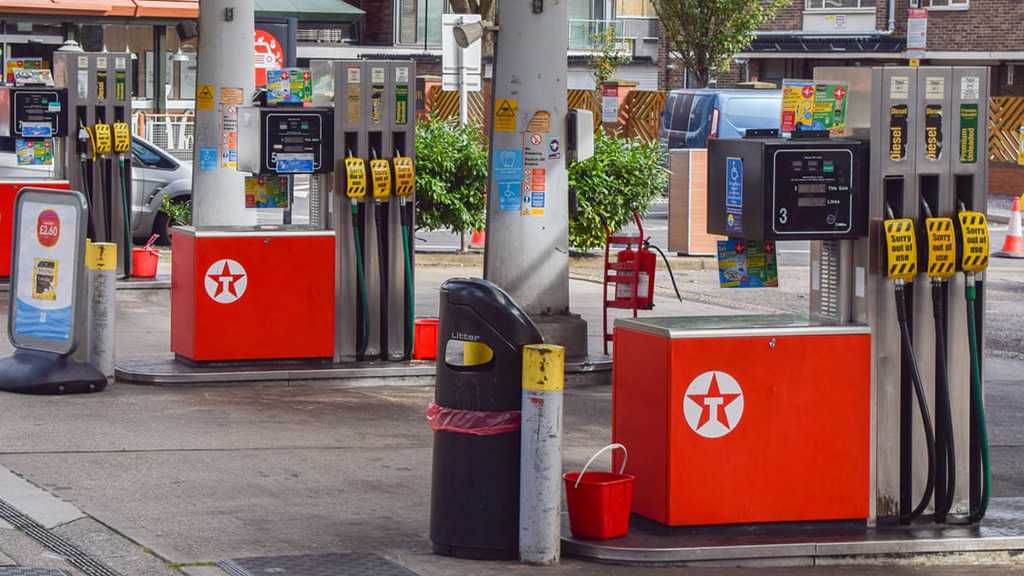 Petrol Retailers Association: 26% of UK Filling Stations Are Dry