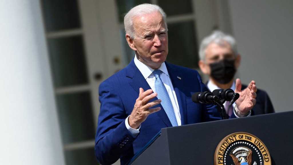 Biden Says Republicans Risking Disastrous Default amid Debt Ceiling Debate
