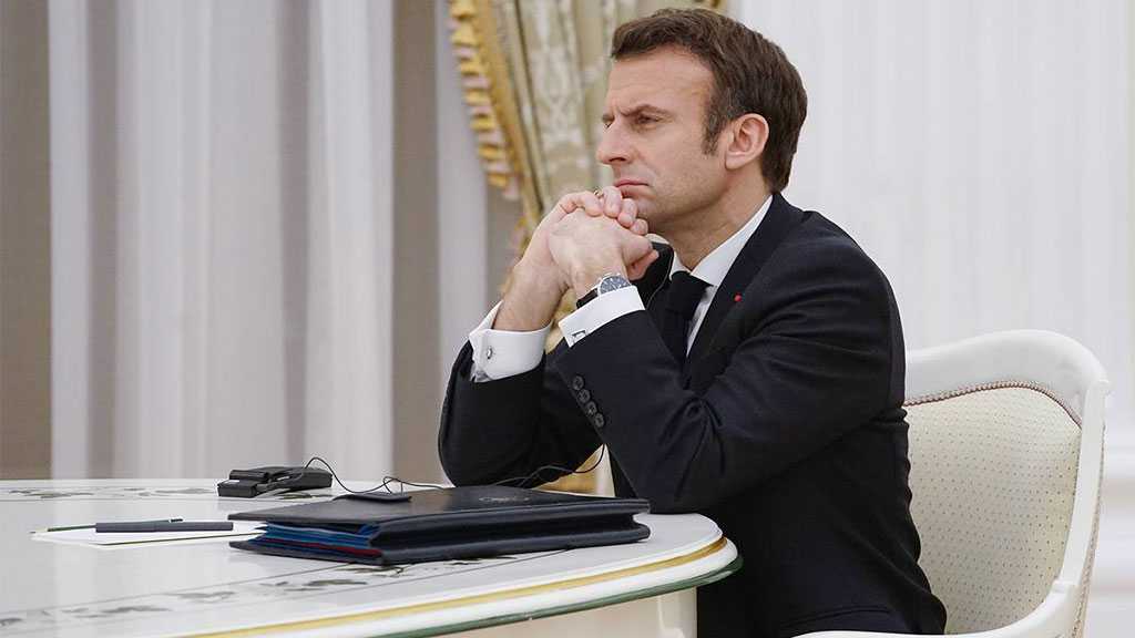 Macron Debriefs Biden on Meetings with Putin, Zelensky