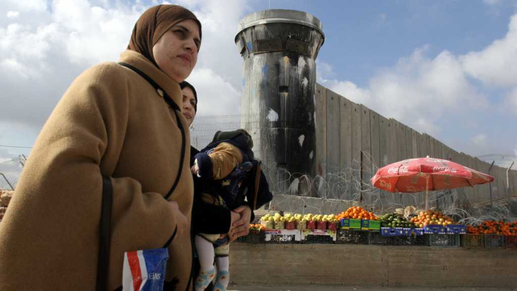 “Israeli” Soldiers Ordered to Document 50 Palestinians Per Shift