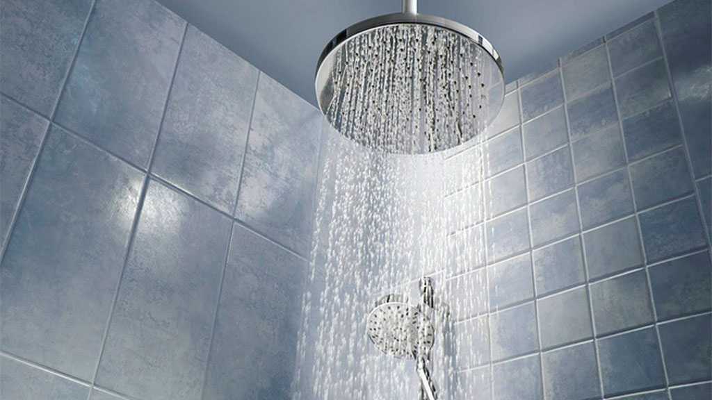 German Cities Impose Cold Showers, Turn Off Lights Amid Russian Gas Crisis
