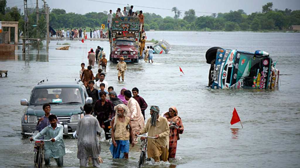 Pakistan Floods Kill 580, Thousands Affected