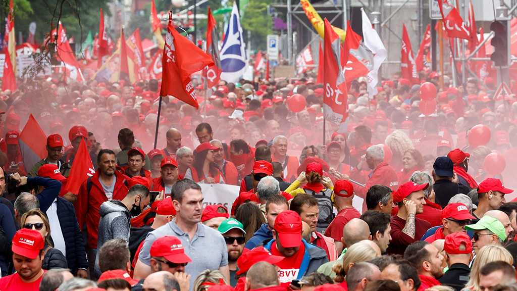 Massive Rally in Brussels Over Cost of Living