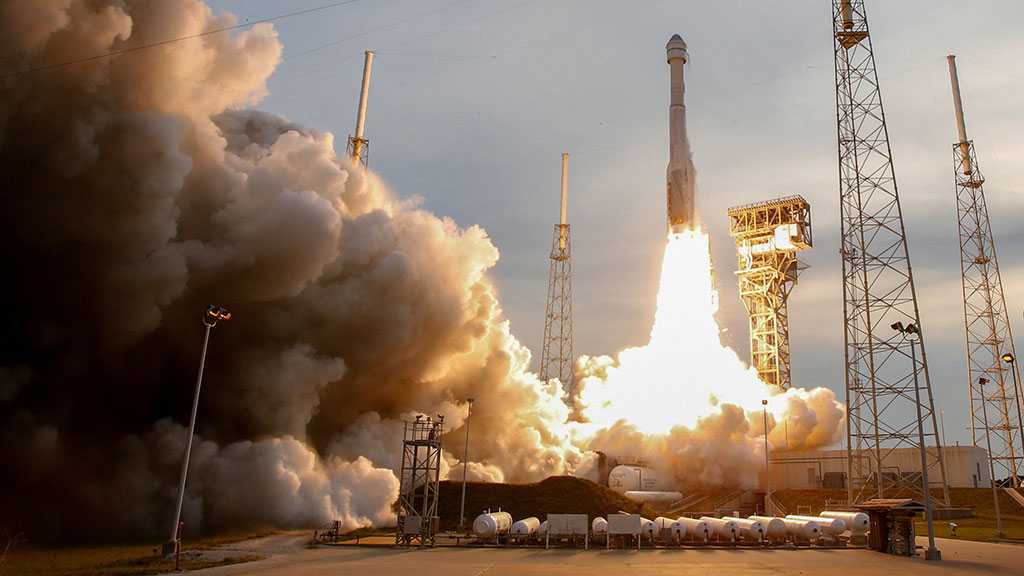 Tehran: ’Ghaem 100’ Satellite Carrier Launch Shows National Authority