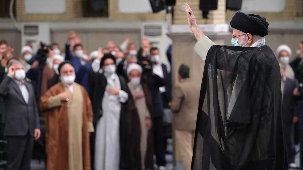 Imam Khamenei: Progress of Iran Invalidated Logic of ‘Liberal Democracy’