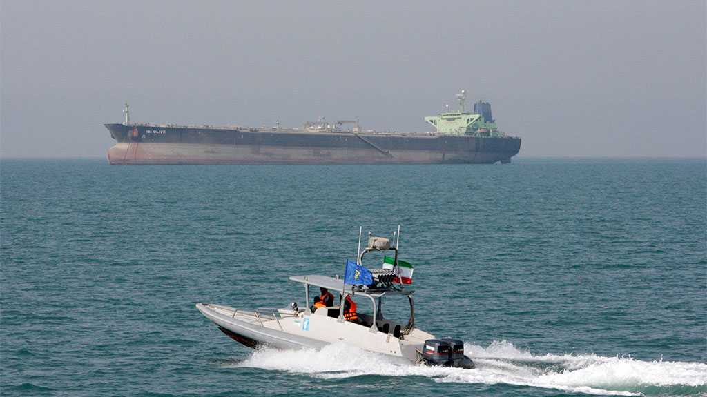 IRG Seizes Ship Smuggling 330k Liters of Fuel in Gulf, Arrests Entire Crew
