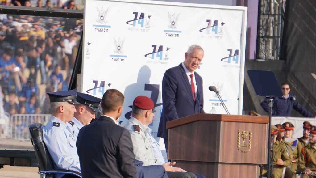 “Israel’s” Outgoing Gantz to Pilots: Prepare to Attack Iran!