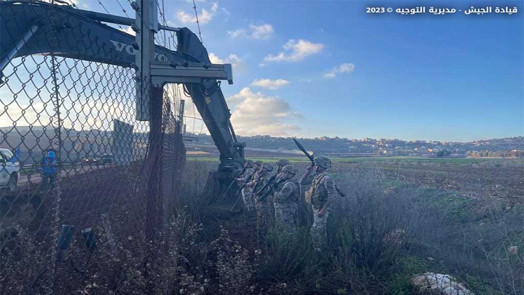 Army Shoos Away ‘Israeli’ Bulldozer that Violated Lebanon’s Sovereignty at Border with Occupied Palestine