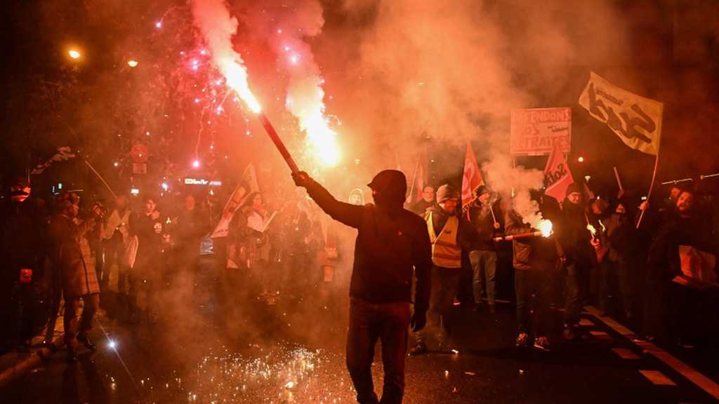 France Says Retirement Policy Not Open to Negotiation 