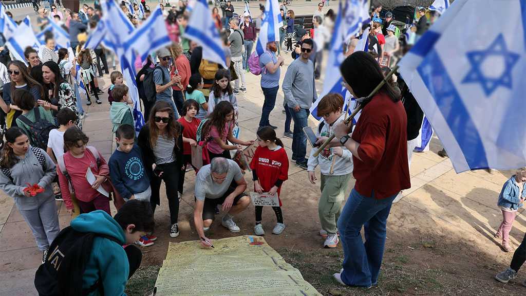 Thousands of ‘Israelis’ Block Traffic in Protest against ‘Judicial Reform’