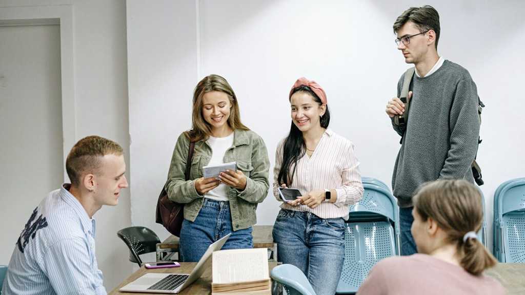 Survey: One in Five Students at Top UK Universities Feel Suicidal Over Cost-of-Living Crisis
