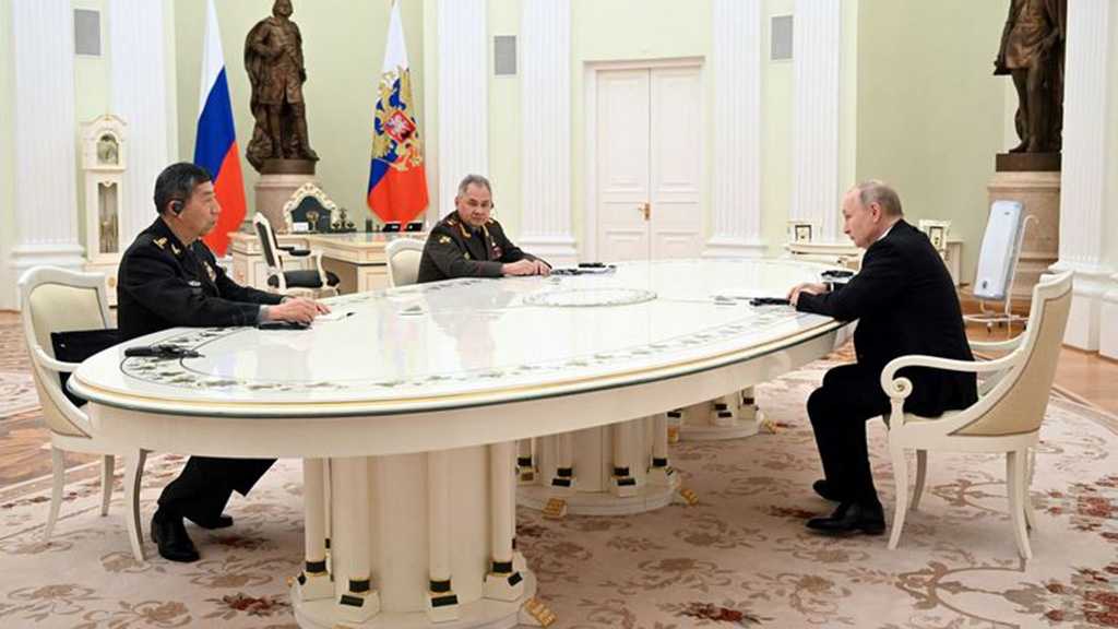 Putin Meets Chinese Defense Minister, Hails Moscow-Beijing Military Cooperation