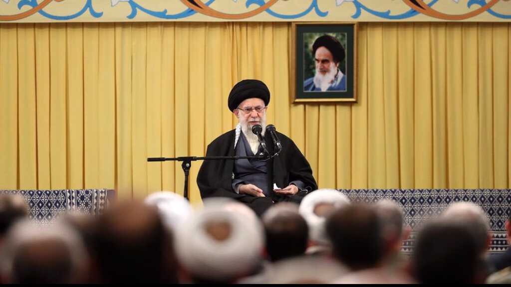 Imam Khamenei Urges Supporting Palestinian Resistance: Decline of “Israel” Accelerating