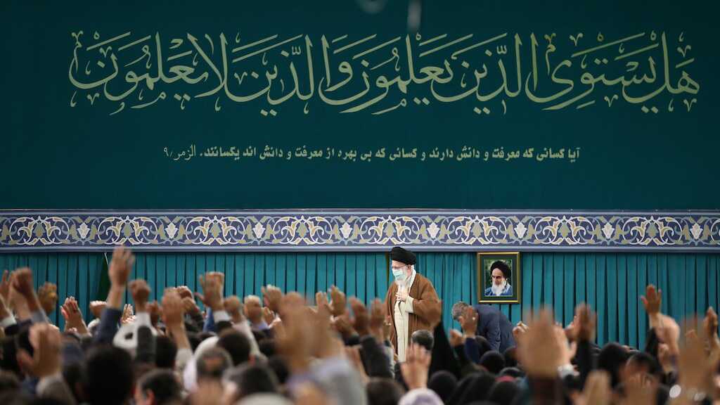Imam Khamenei Meets with Teachers on National Teachers’ Week