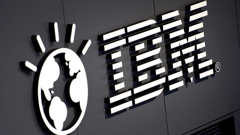 IBM to Freeze Hiring as CEO Expects AI to Replace 7,800 Jobs