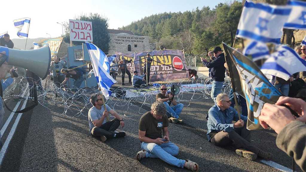 ‘Israeli’ Protesters Block Main Highways In ‘Day of Disruption’