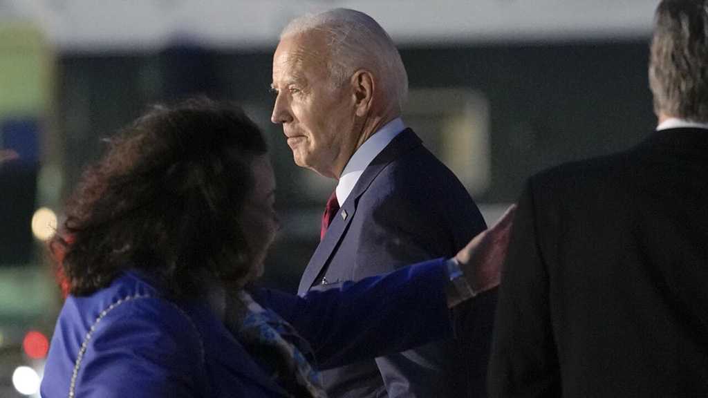 Biden in UK for Talks with Sunak Ahead of Crucial NATO Summit