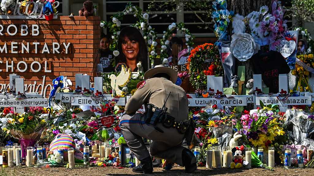 US Sets Record for Deadliest 6 Months of Mass Killings