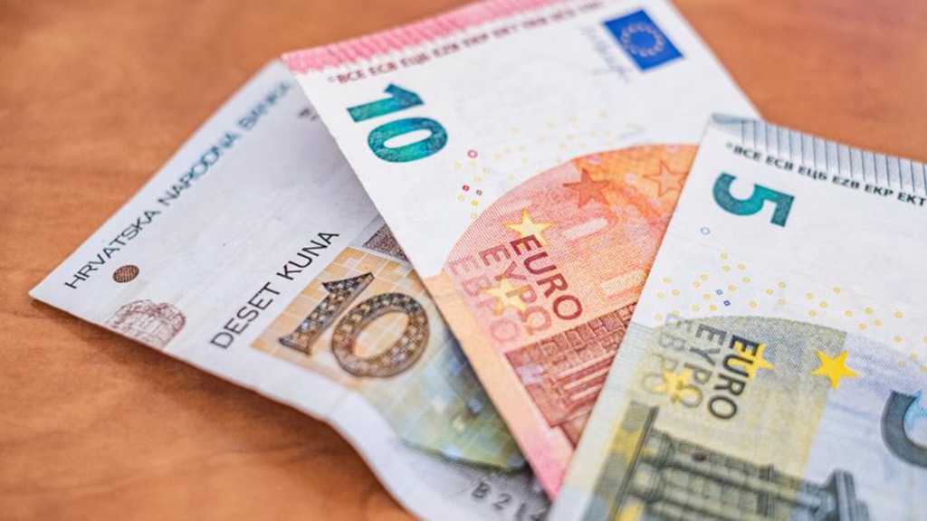 Euro Area Facing Stubborn Price Growth  