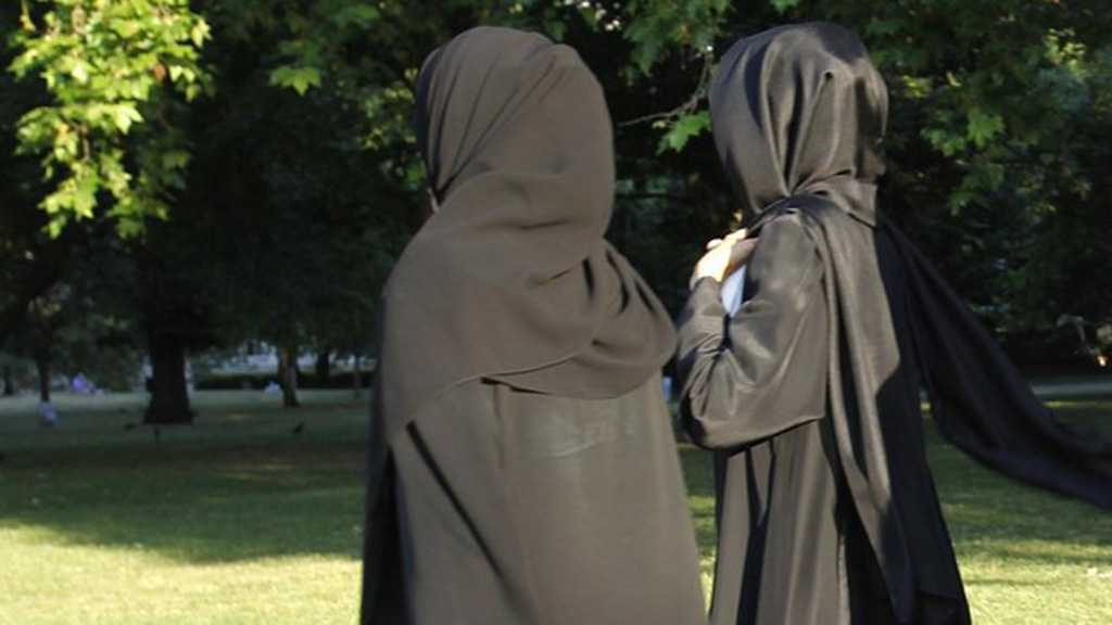 French Education Minister: France to Ban Islamic Abayas at Schools