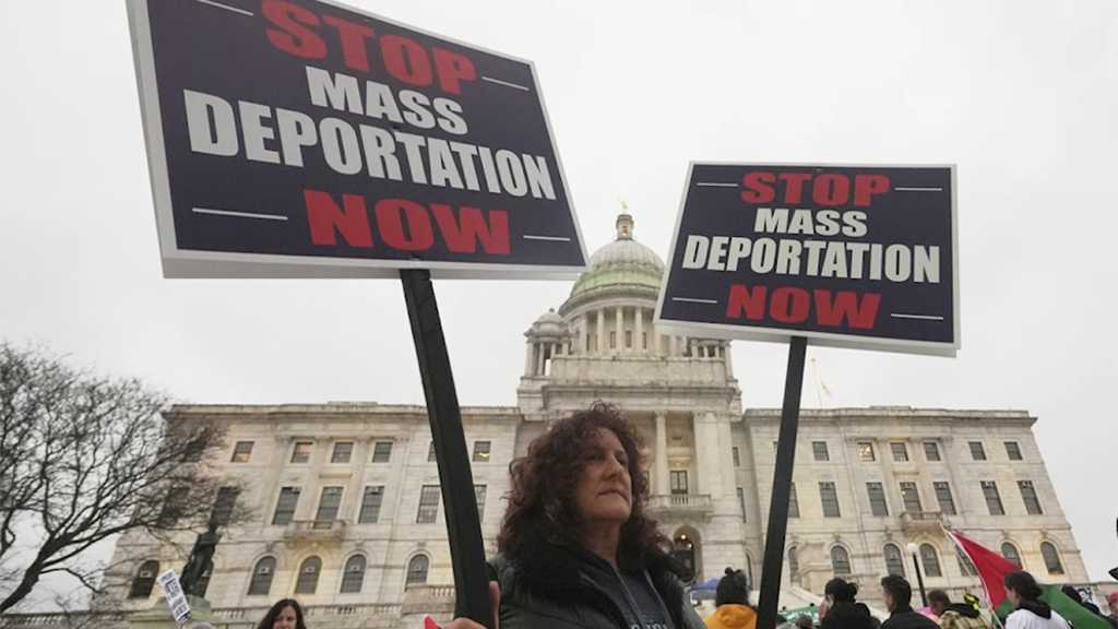 US Universities Shield Foreign Students from Trump Deportation Threats